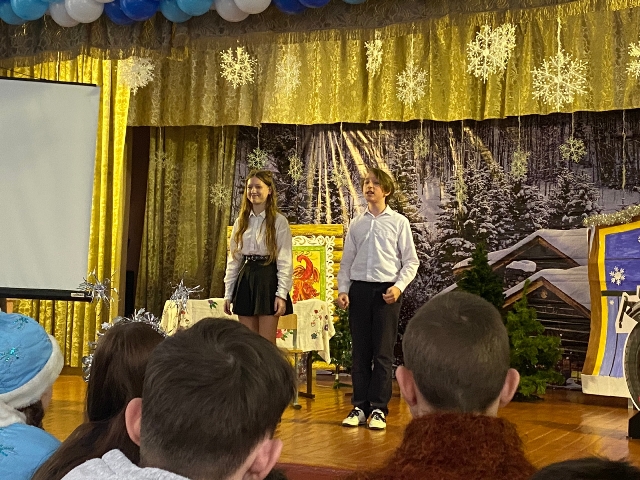 II Гимназический фестиваль новогодних мини-спектаклей «Золотой ключик» 7 классы.
